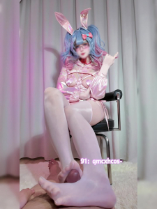 [原创]（完整版露脸）兔子洞足交榨精